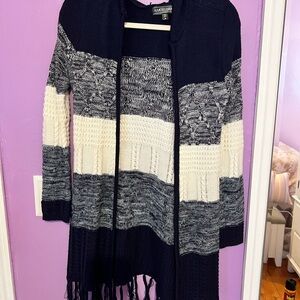 Almost Famous Women's Navy and Cream Cardigan